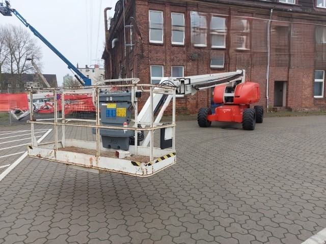 Sold - Articulated Boom Lift